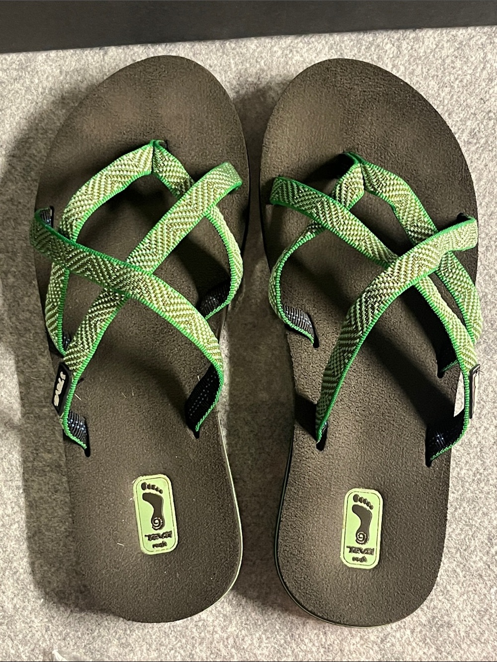 Women’s Teva Mush Olawahu Flip Flops Size 7 Green design